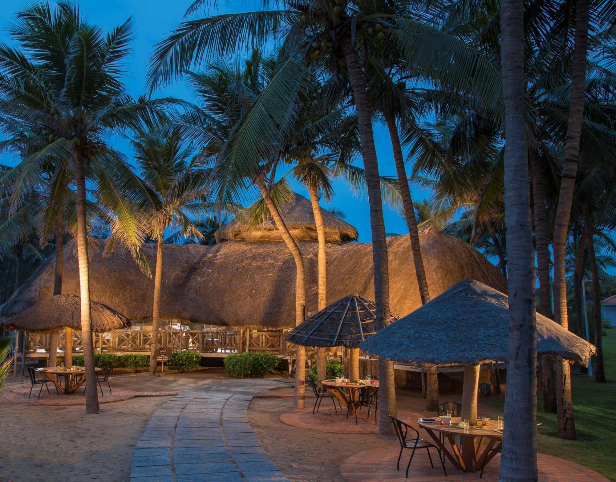 Radisson Blu Resort Temple Bay Mamallapuram Exterior foto